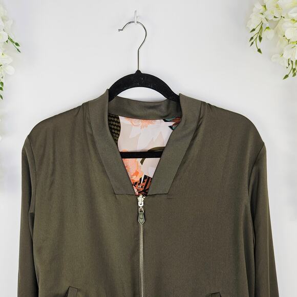 Stella & Dot Reversible Bomber Jacket Satin Olive Green Floral Zip Up Medium Fal - Picture 8 of 13